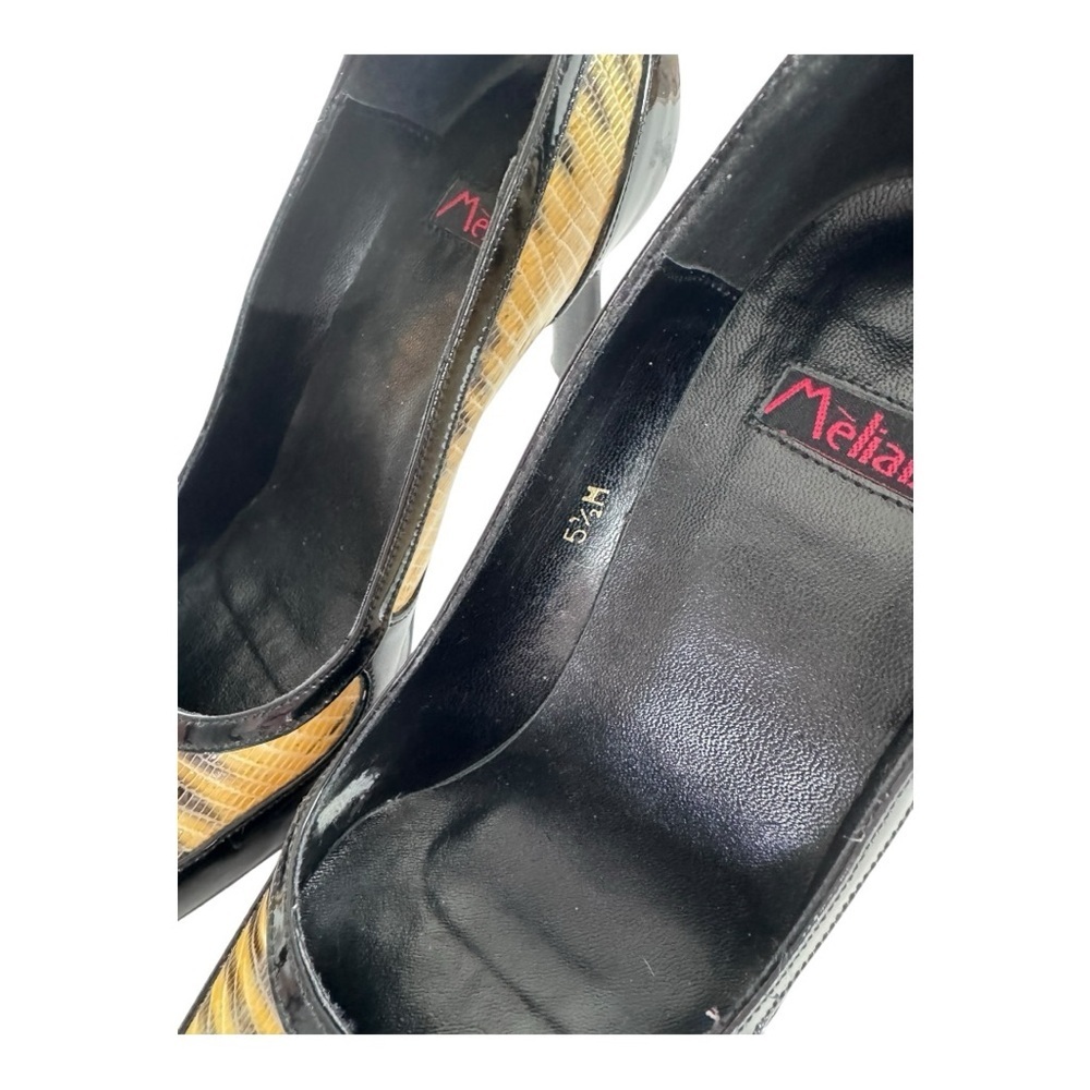 Made in Spain: Elegant Black and Cream Snakeskin patent leather heels. - Picture 5 of 9